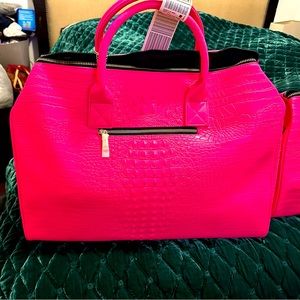 pink duffel bags large and xtra large and a pink bag pack.  2 for 50 or 3for 85